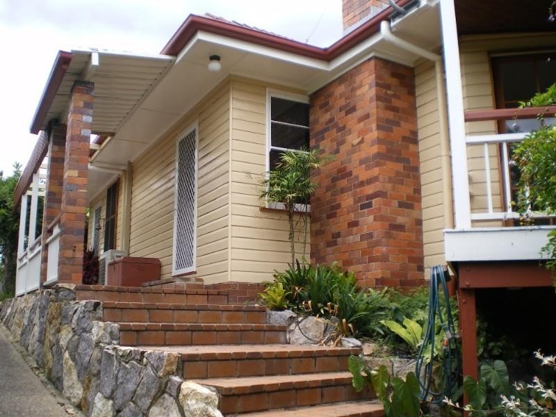 29 Isles Road, Indooroopilly QLD 4068