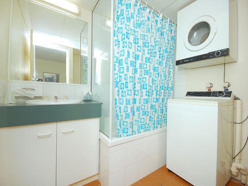 107/435 Coronation Drive, Auchenflower QLD 4066