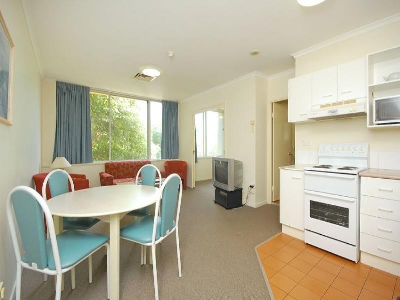 107/435 Coronation Drive, Auchenflower QLD 4066