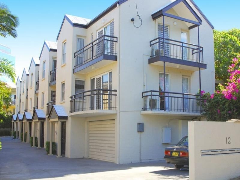 2/12 Augustus Street, Toowong QLD 4066