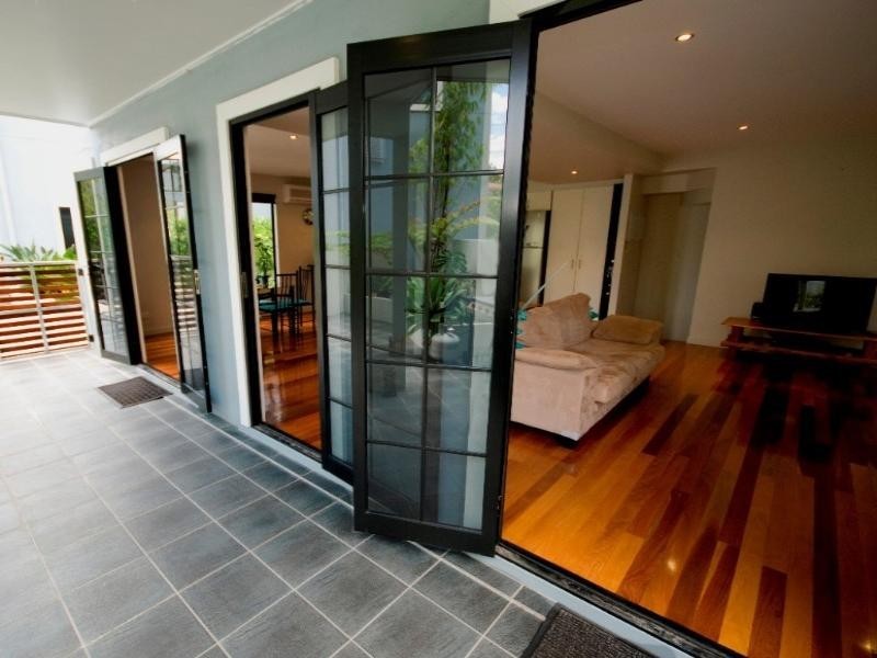 4/52 Miskin Street, Toowong QLD 4066