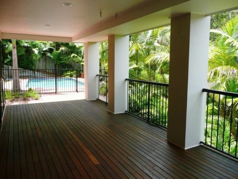 20 Ringway Place, Chapel Hill QLD 4069