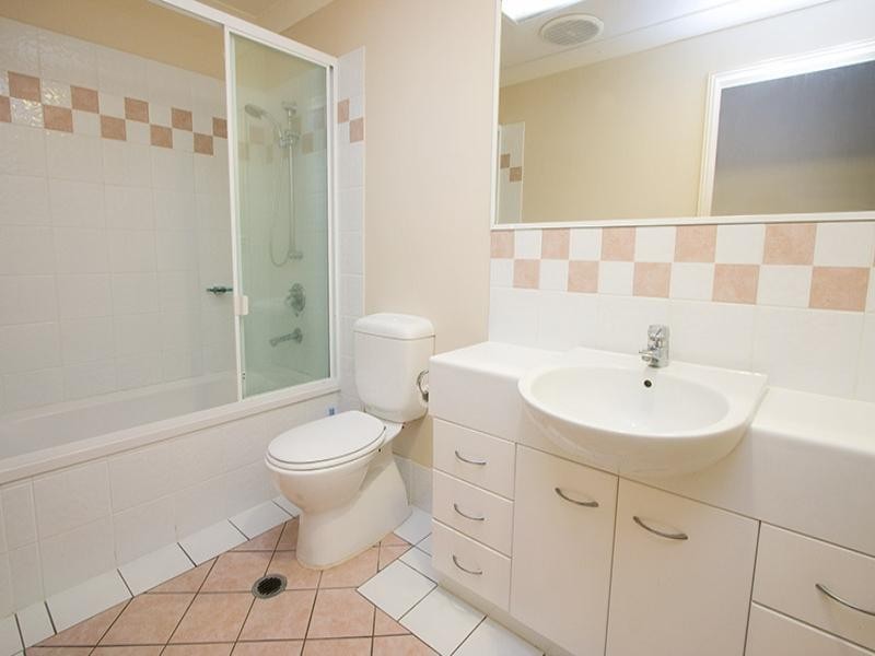 46/360 Simpsons Road, Bardon QLD 4065