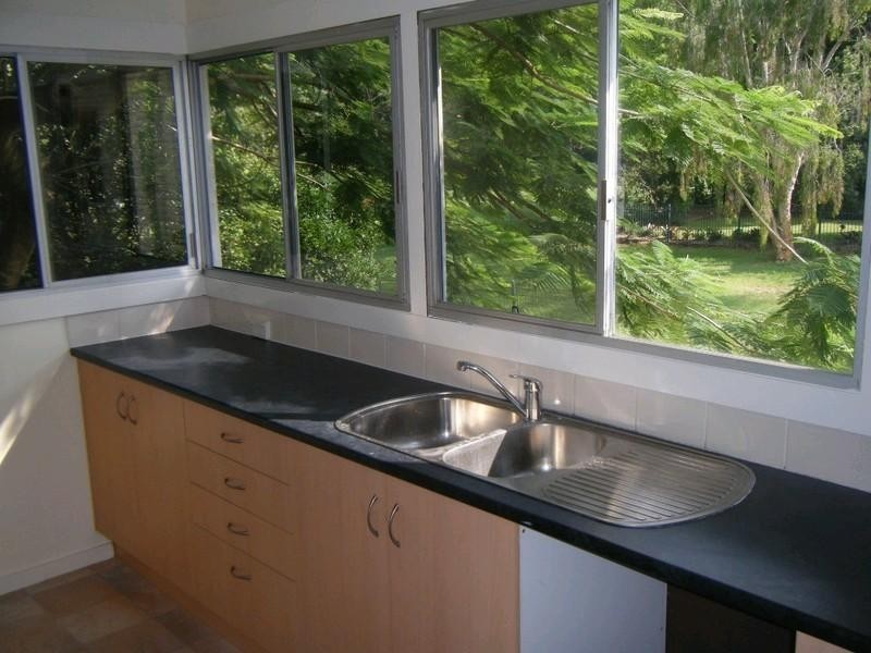 27 Vera Street, Toowong QLD 4066