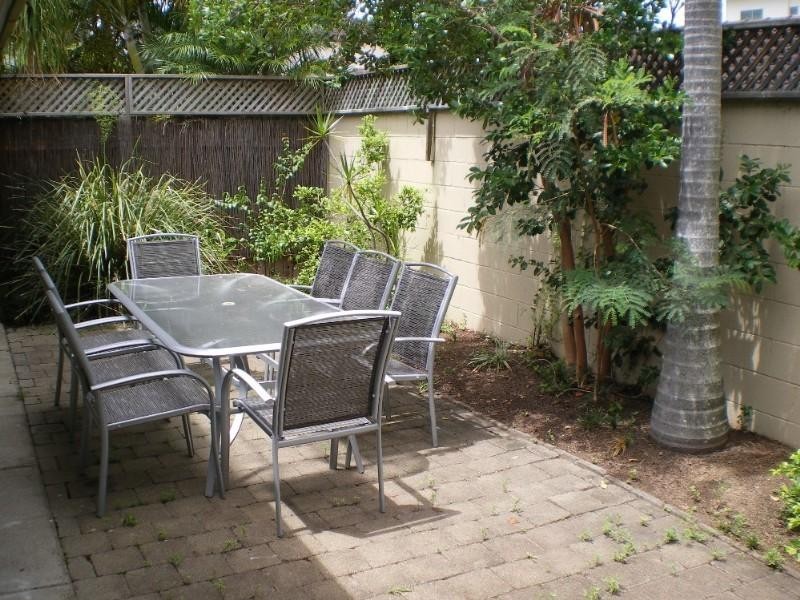 4/41 Lambert Street, Indooroopilly QLD 4068