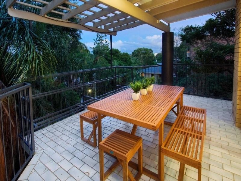 1/50 Swann Road, Taringa QLD 4068