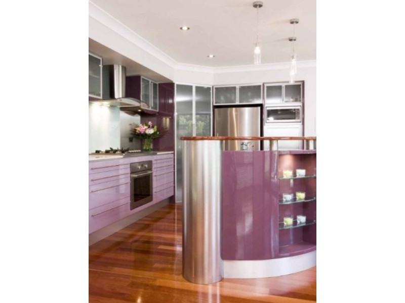 9 Lomandra Place, Chapel Hill QLD 4069