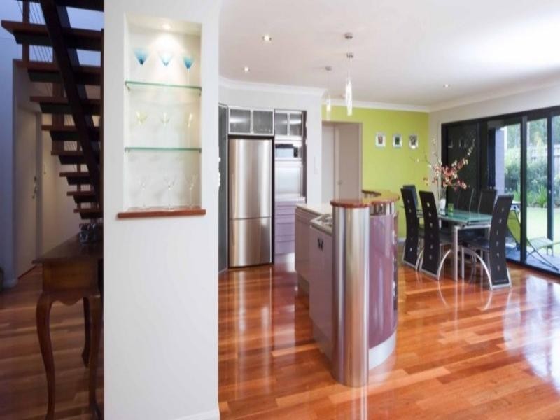 9 Lomandra Place, Chapel Hill QLD 4069