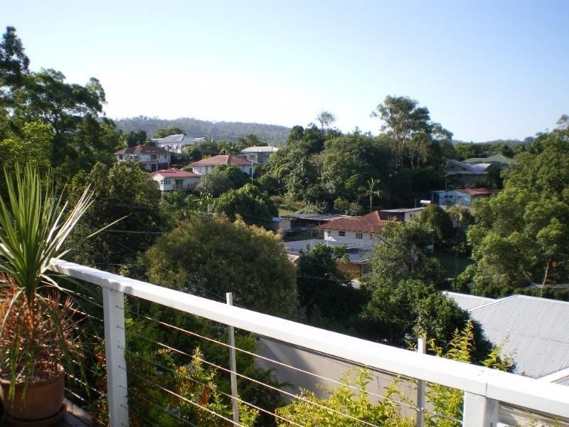 96 Bywong Street, Toowong QLD 4066