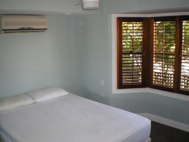 96 Bywong Street, Toowong QLD 4066