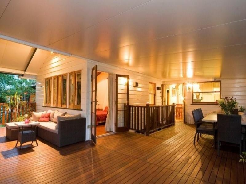 6 Rankin Street, Indooroopilly QLD 4068