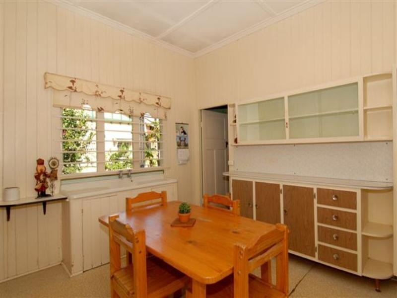 48 Rennie Street, Indooroopilly QLD 4068