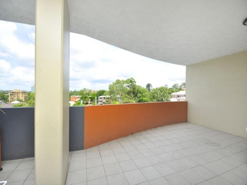 62 High Street, Toowong QLD 4066