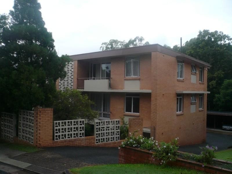 225 Carmody Road, St Lucia QLD 4067