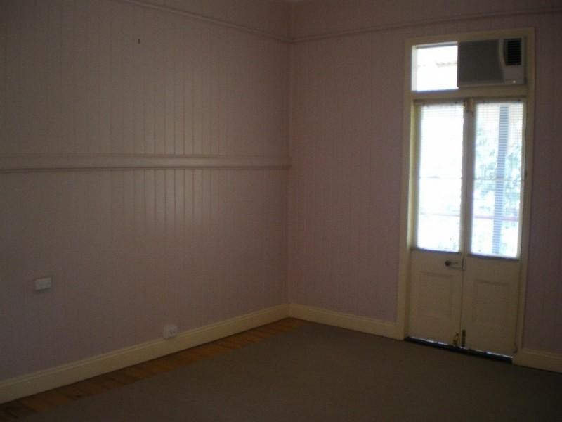 104a Haig Road, Auchenflower QLD 4066