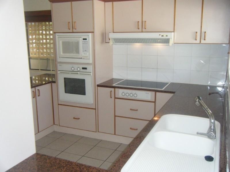 1/57 Gladstone Road, Highgate Hill QLD 4101