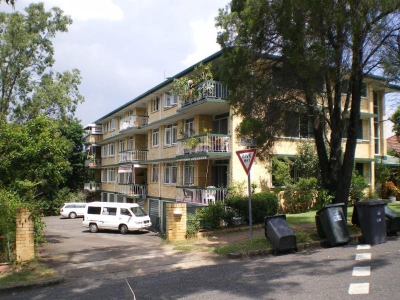 5/30 Ryans Road, St Lucia QLD 4067