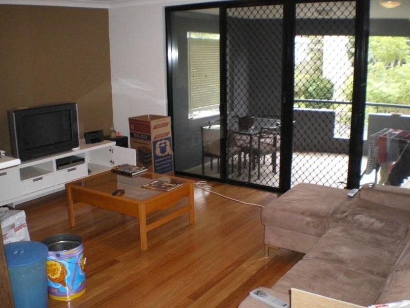 2/14 Grimes Street, Auchenflower QLD 4066