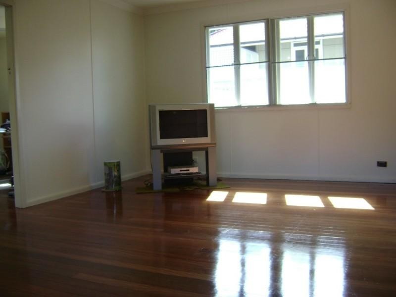 11 Markwell Street, Auchenflower QLD 4066