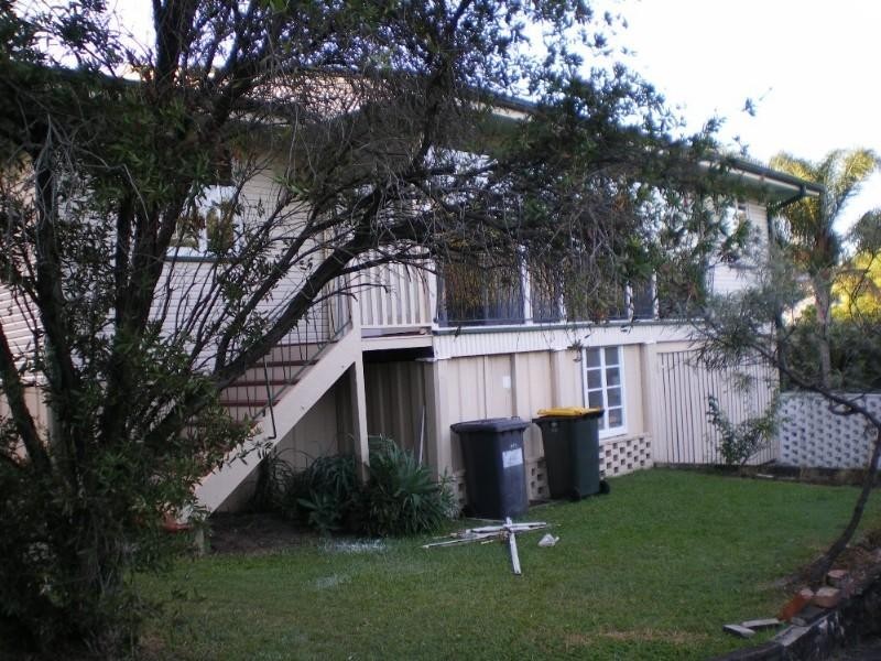 11 Markwell Street, Auchenflower QLD 4066