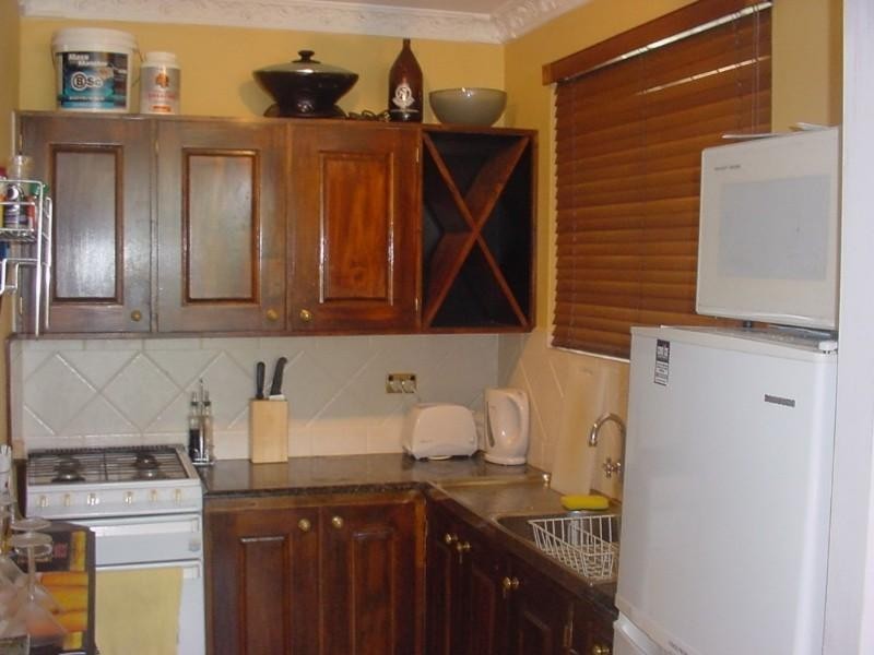 2/5 Sir Fred Schonell Drive, St Lucia QLD 4067