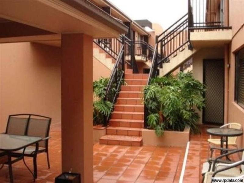 16/13 Tonga Place, Parkwood QLD 4214