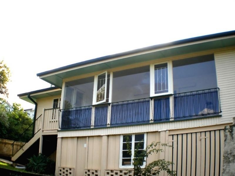 11 Markwell Street, Auchenflower QLD 4066