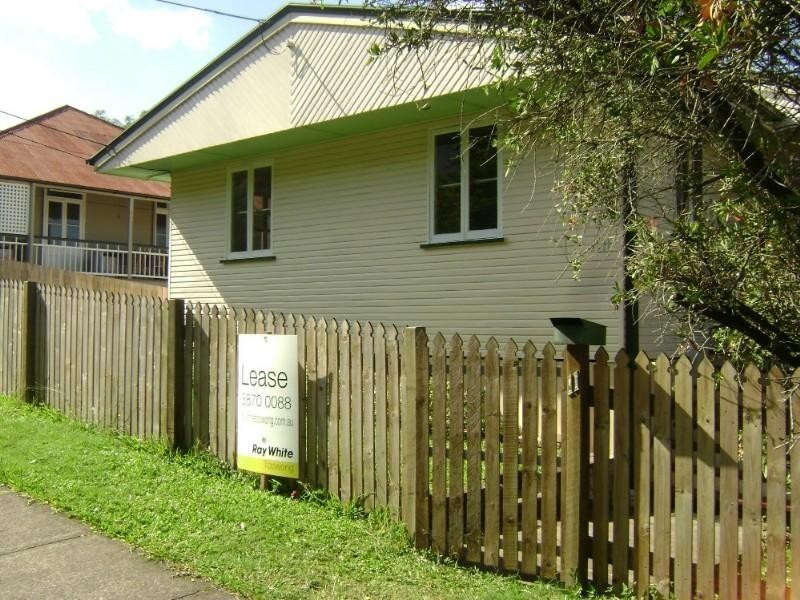 11 Markwell Street, Auchenflower QLD 4066