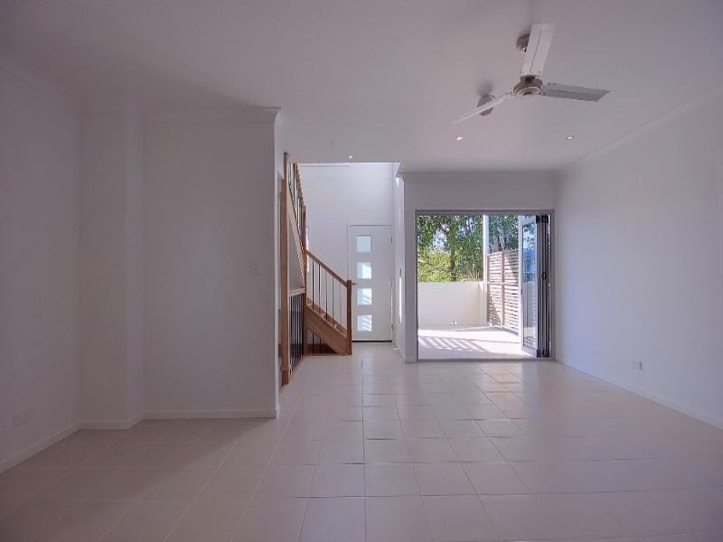 1&3/22 Probyn Street, Corinda QLD 4075