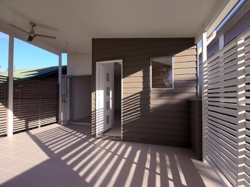 1&3/22 Probyn Street, Corinda QLD 4075