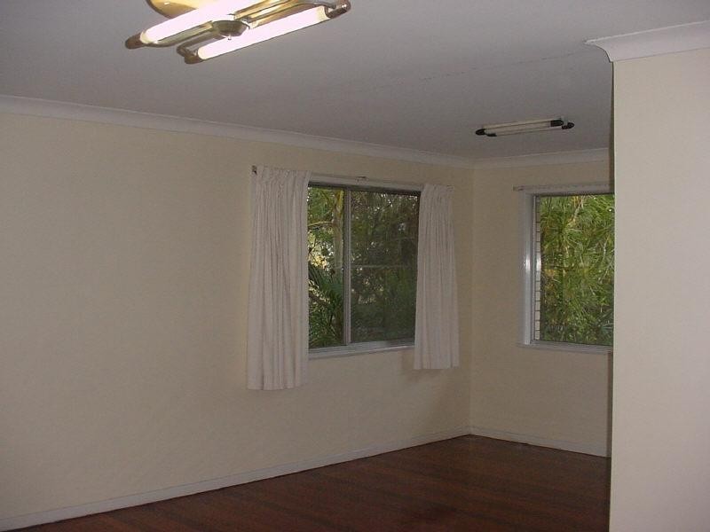 146 Seventeen Mile Rocks, Oxley QLD 4075