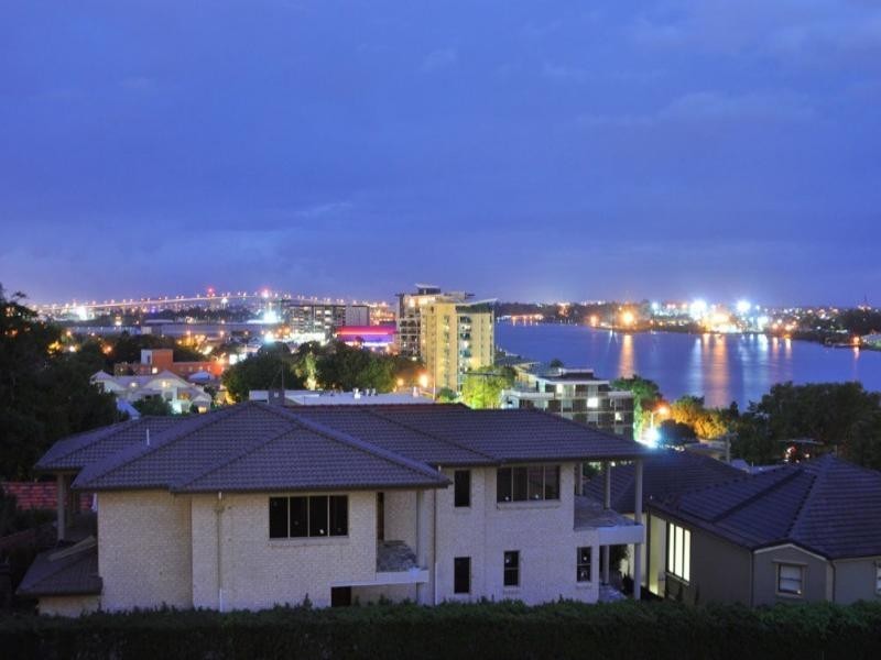 17/72 Markwell Street, Hamilton QLD 4007