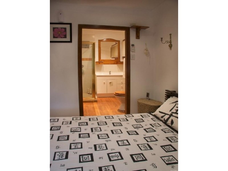 56 Cassandra Street, Chapel Hill QLD 4069