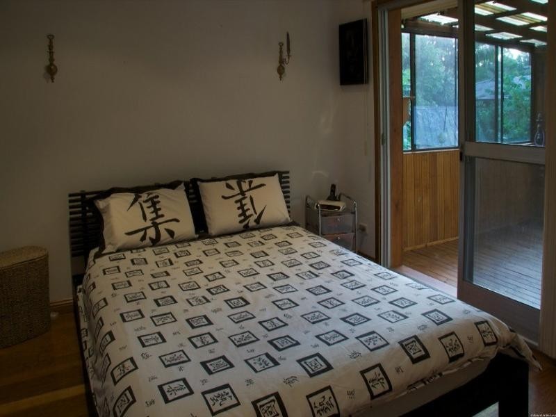 56 Cassandra Street, Chapel Hill QLD 4069