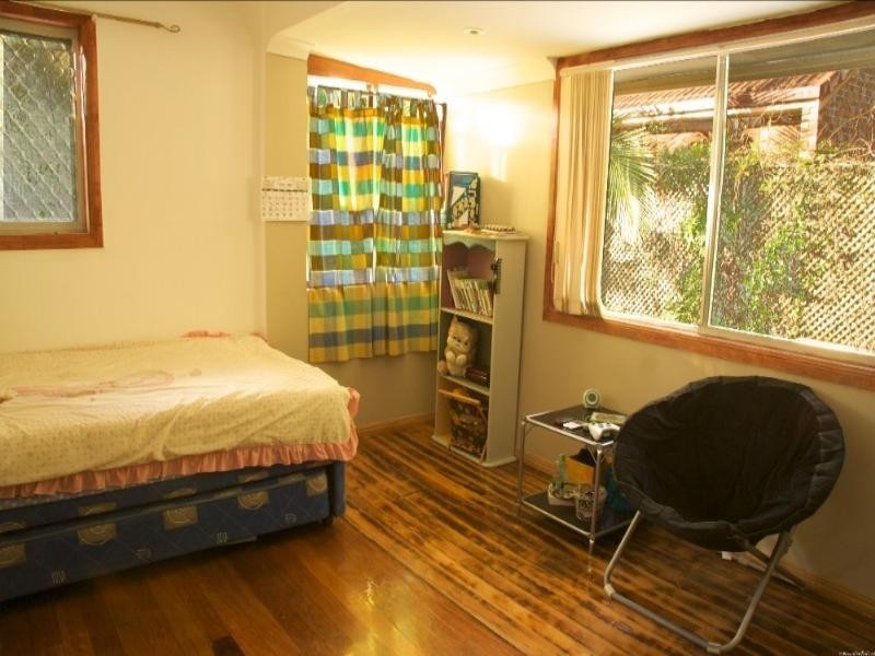 56 Cassandra Street, Chapel Hill QLD 4069