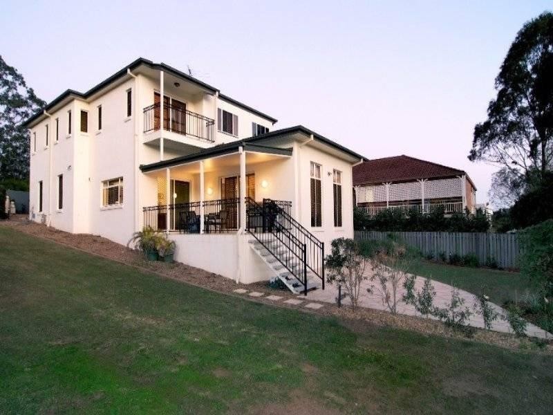 39 Meiers Road, Indooroopilly QLD 4068
