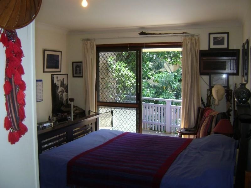 3/123 Maquarie Street, St Lucia QLD 4067