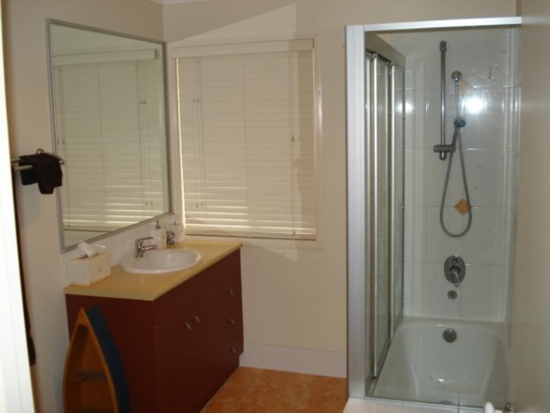 2/295 Moggill Road, Indooroopilly QLD 4068