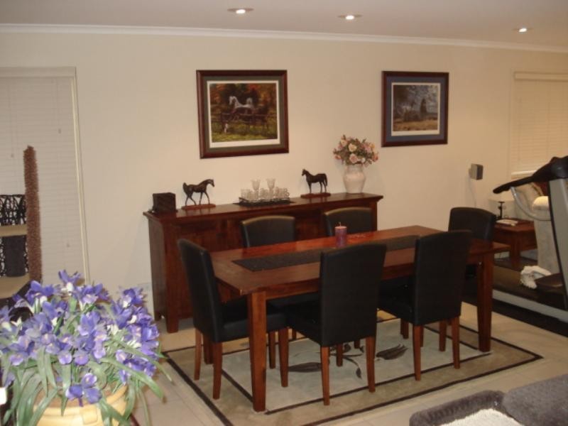 2/295 Moggill Road, Indooroopilly QLD 4068