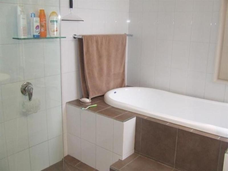 13/16 Dovercourt Road, Toowong QLD 4066