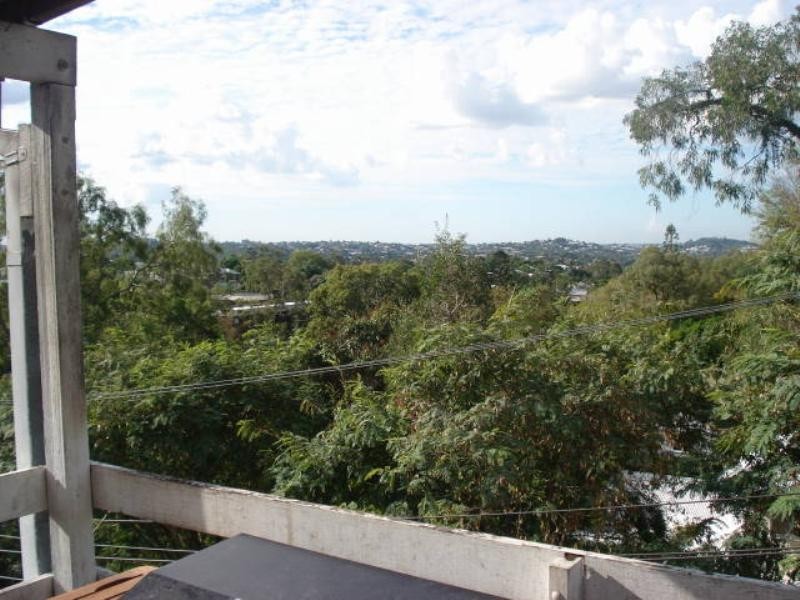 95 Tooth Avenue, Paddington QLD 4064