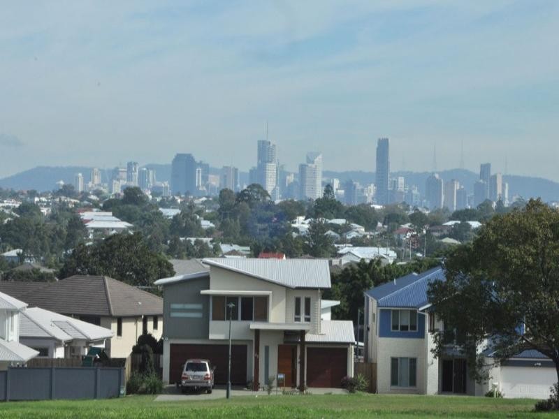 13 Herbert Street, Murarrie QLD 4172