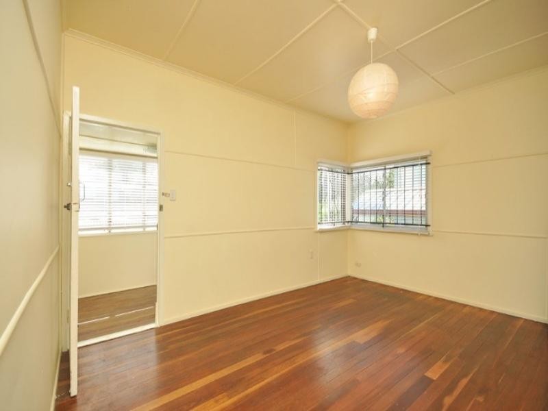 13 Herbert Street, Murarrie QLD 4172