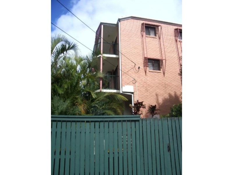 2/106 Sherwood Road, Toowong QLD 4066