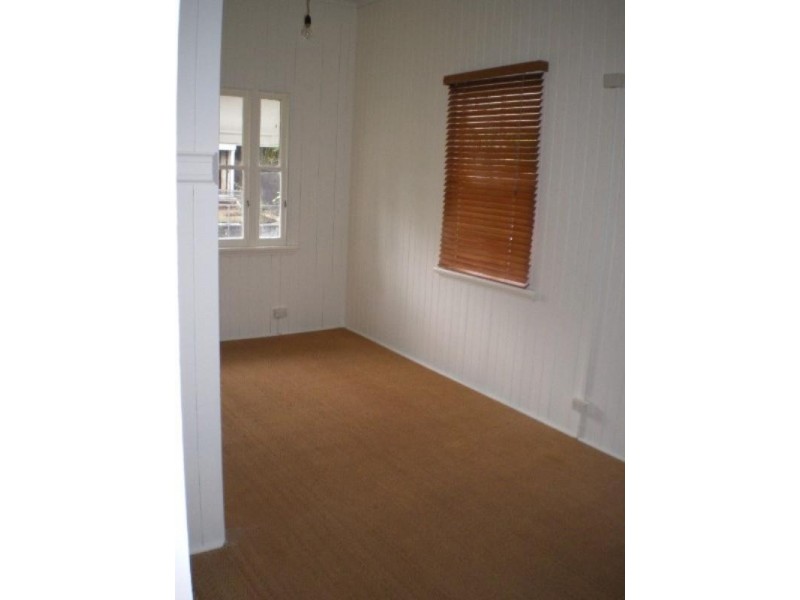 25 Knowles Street, Auchenflower QLD 4066