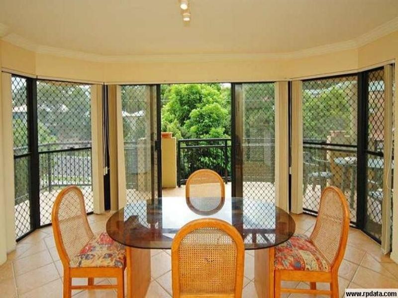 2/44 Broomfield Street, Taringa QLD 4068