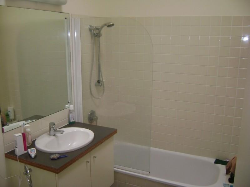 3/23 Glassey Street, Red Hill QLD 4059