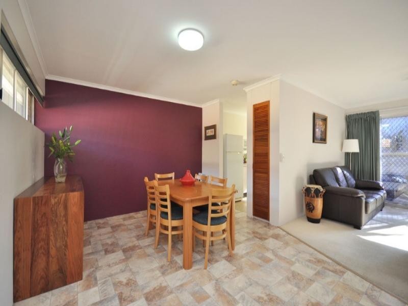 12/23 Augustus Street, Toowong QLD 4066