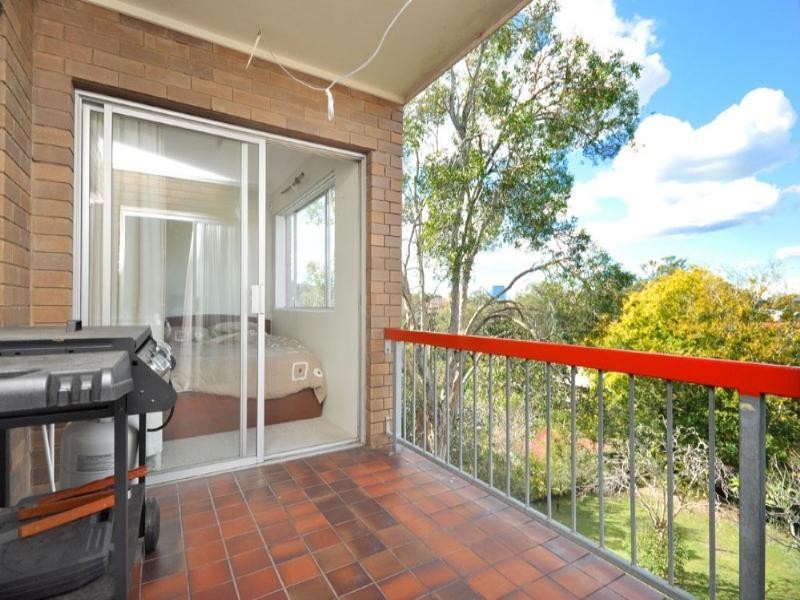 6/7 Stanley Terrace, Taringa QLD 4068