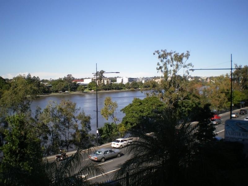 4/56 Dunmore Terrace, Auchenflower QLD 4066